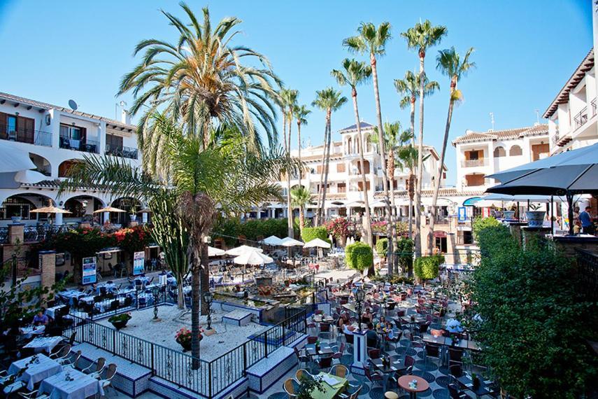 Apartment Townhouse 1 Minute Walk To Plaza *