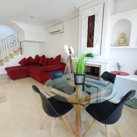 Townhouse 1 Minute Walk To Villamartin Plaza Exterior foto
