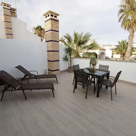 Townhouse 1 Minute Walk To Villamartin Plaza Exterior foto